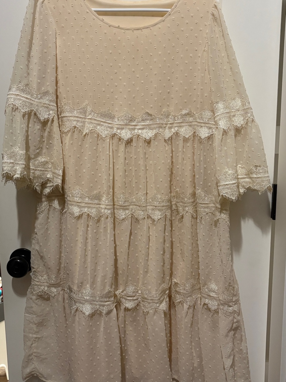 Women’s Cream Lace Tiered Dress